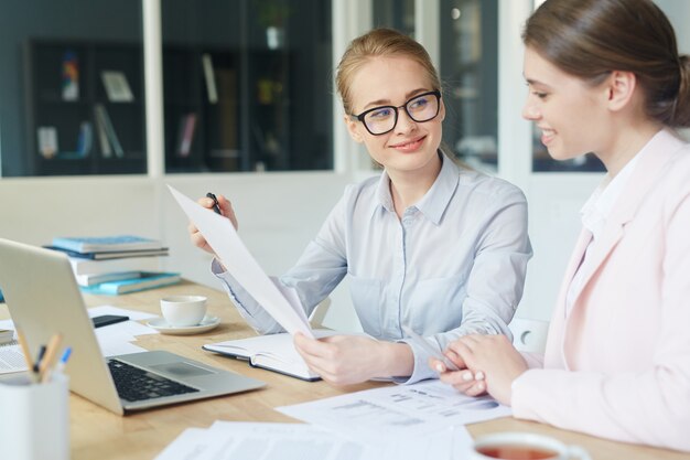 Pointant à contrat