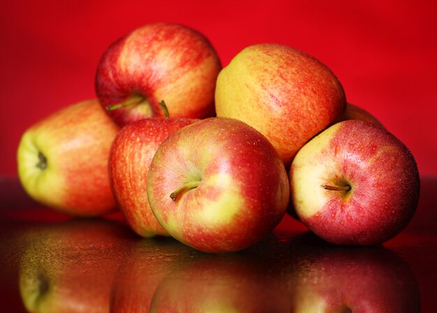 Pommes fraîches et savoureuses