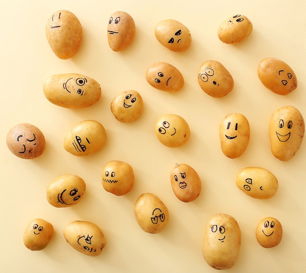 Pommes de terre drôles