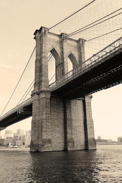 Photo gratuite pont de brooklyn noir et blanc