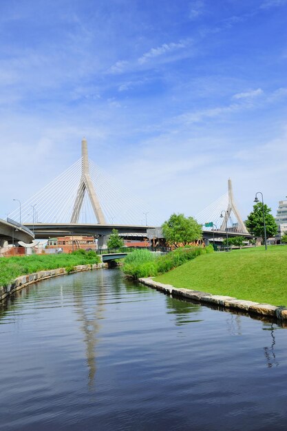 Pont commémoratif de Boston Leonard P Zakim Bunker Hill