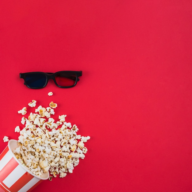 Photo gratuite popcorn fond pour concept de cinéma