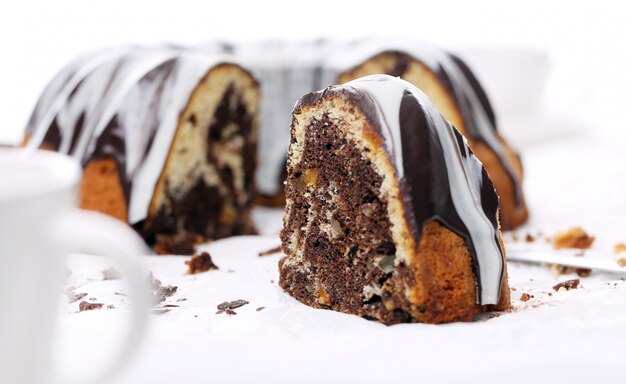 Portion de délicieux gâteau au chocolat