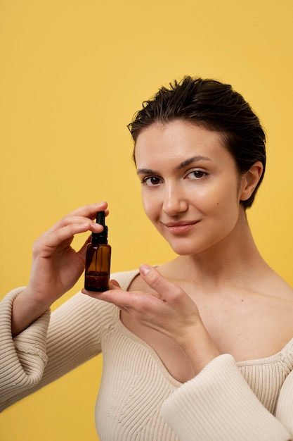 Portrait de beauté du jeune adulte