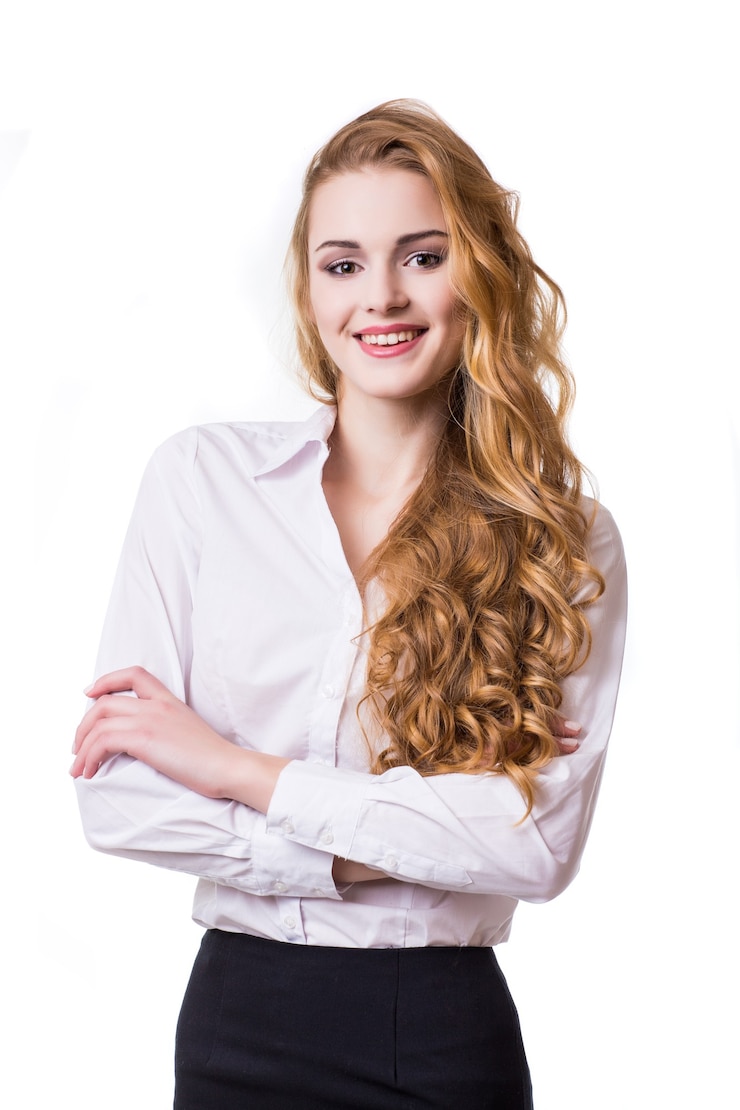 Photo gratuit portrait de femme d'affaires souriante, isolé sur fond blanc
