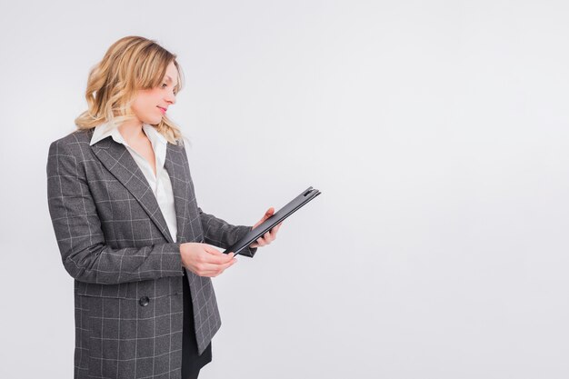 Portrait de femme avocat