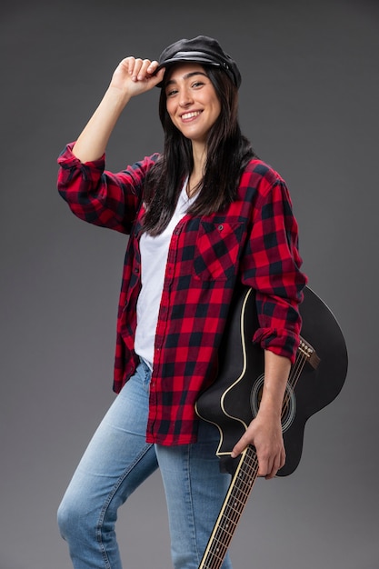 Portrait de femme guitariste