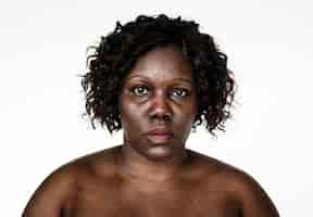 Photo gratuite portrait d'une femme ougandaise