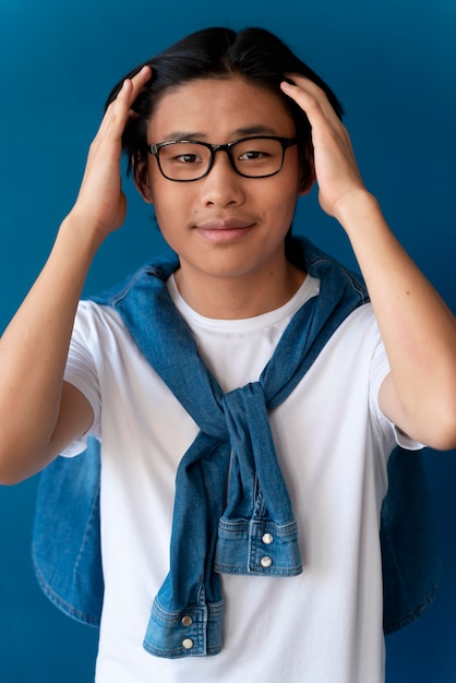 Portrait De Garçon Adolescent Asiatique