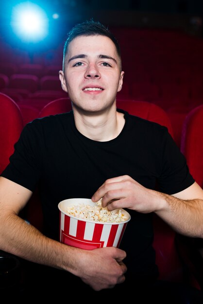 Portrait d&#39;homme au cinéma