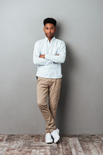 Portrait d'un jeune homme afro-américain