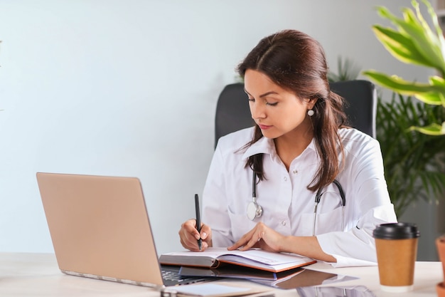 portrait d'un médecin