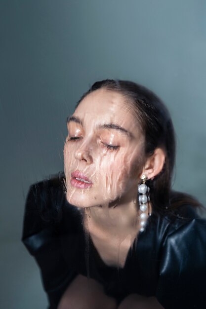 Portrait de poissons de belle femme