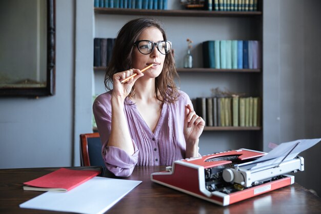 Portrait, songeur, mûrir, authoress, lunettes, séance