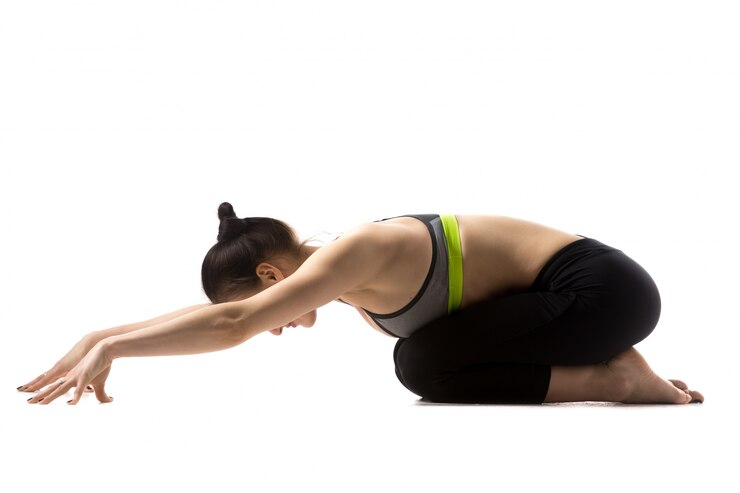Photo gratuit la pose de balasana