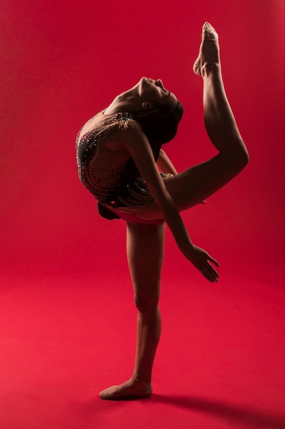 Photo gratuite positions de gymnaste