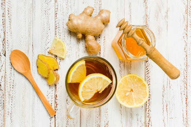 Pot de miel au citron et au gingembre