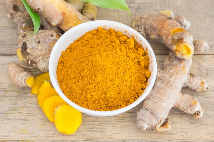 Photo gratuit poudre de curcuma