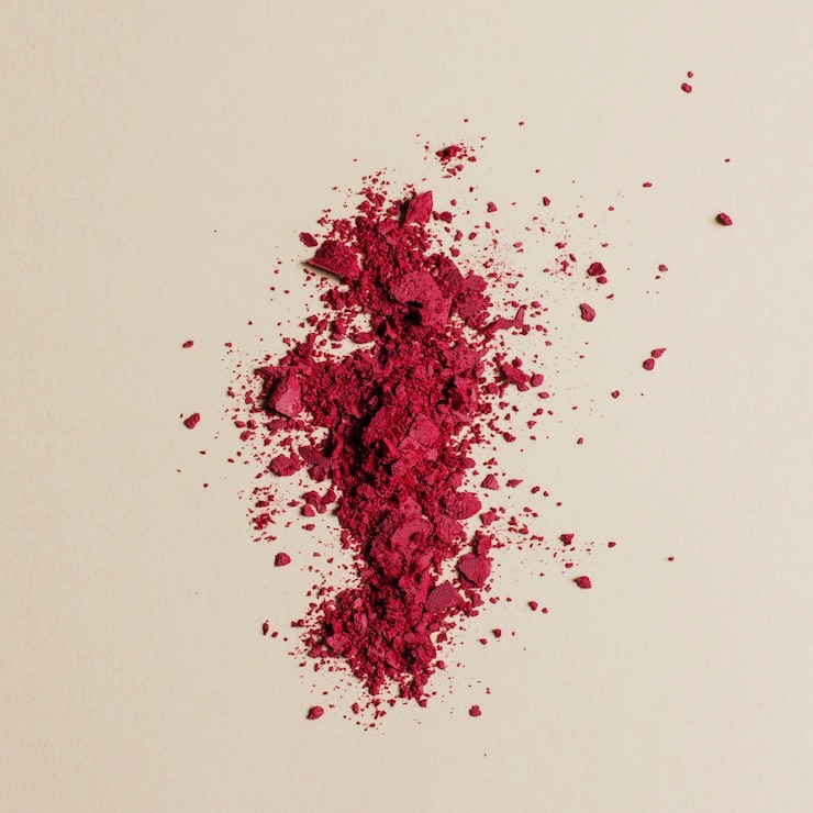 Photo gratuit poudre de maquillage rouge