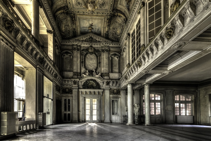 Photo gratuit prise de vue fascinante d'une station thermale abandonnée alla italia en belgique