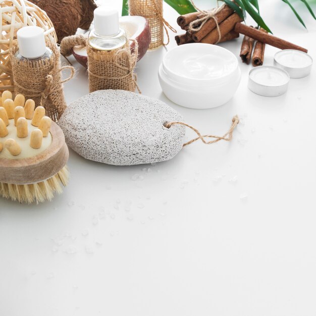 Produits de crème et scrab à angle élevé