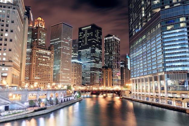 Promenade sur la rivière Chicago