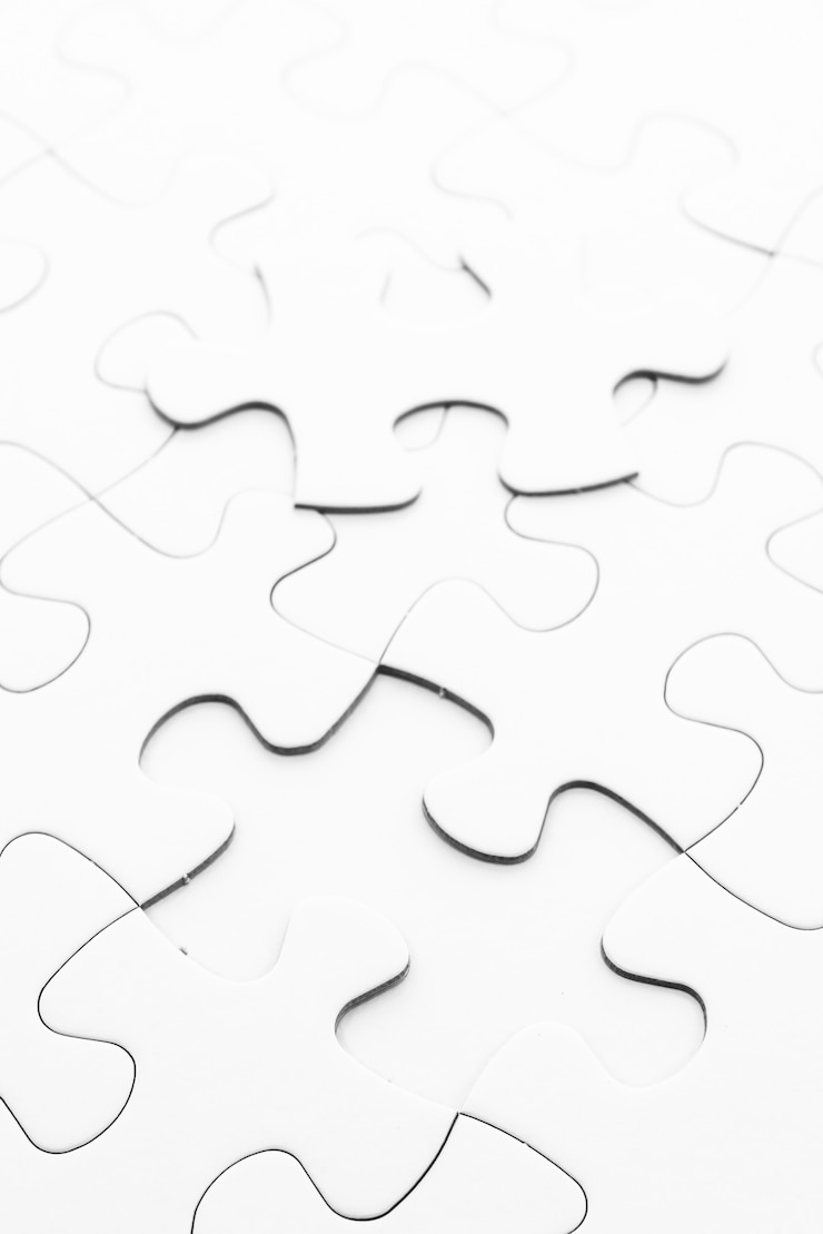 Photo gratuit puzzle blanc