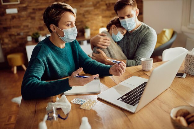 Que suggérez-vous pour abaisser sa température