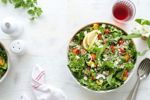 Recette de cuisine au bol de quinoa végétarien