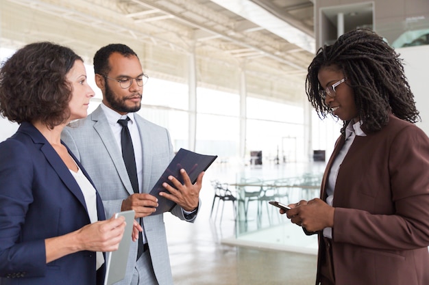 Rencontre avec l'agent et les clients sur place