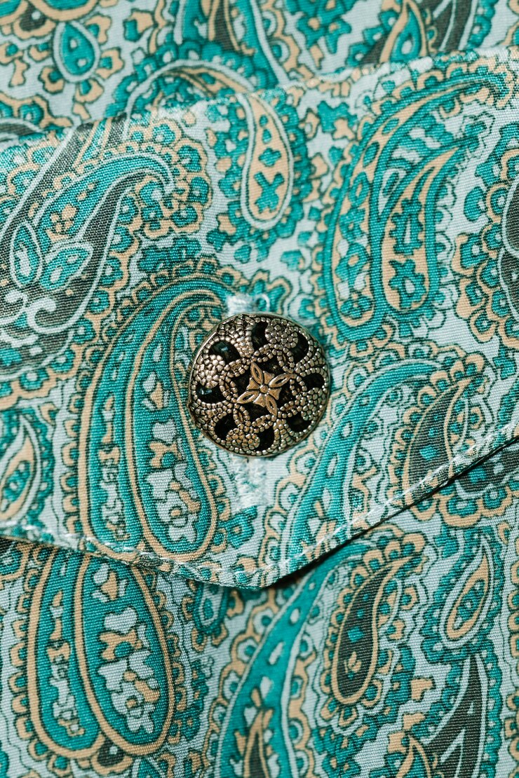 Photo gratuit robe en jacquard avec bouton