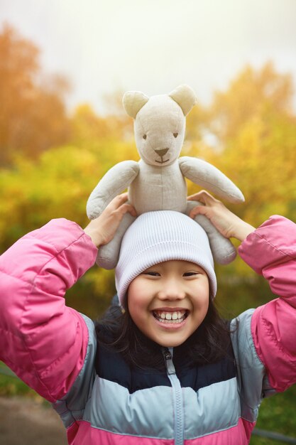 S'amuser Avec Les Ours En Peluche