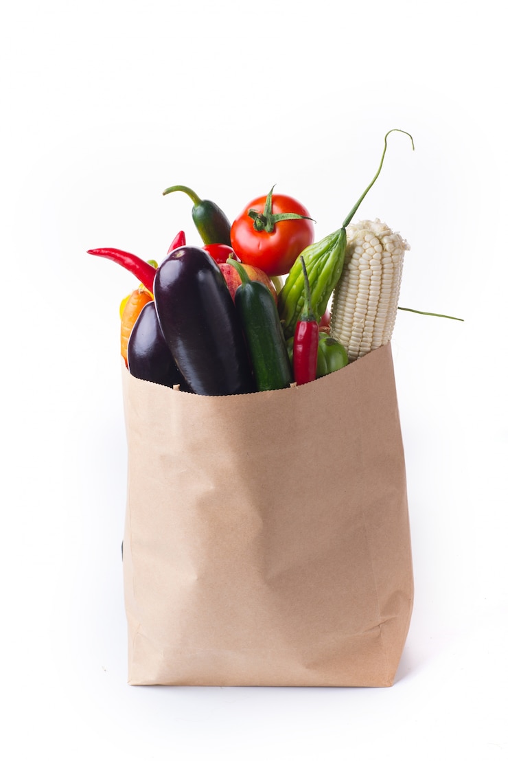 Photo gratuit sac avec des légumes