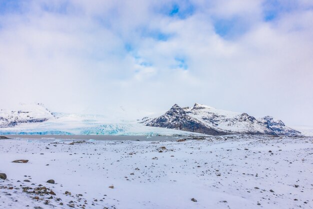 La saison des neiges de l&#39;hiver en Islande.