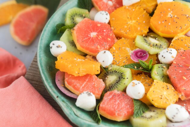 Salade de fruits savoureuse saine