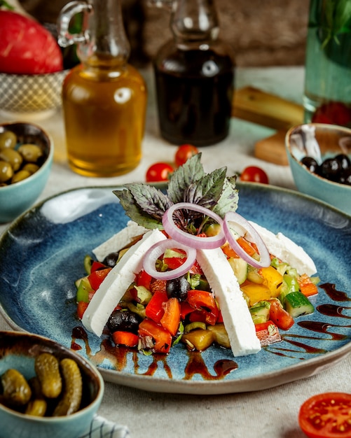 Salade de légumes au fromage blanc