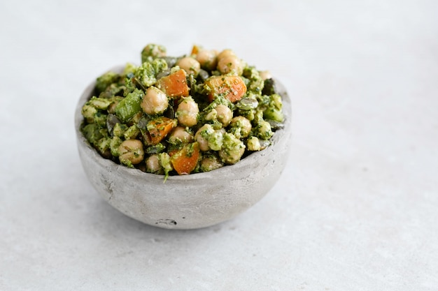 Salade de pois chiches et avocat