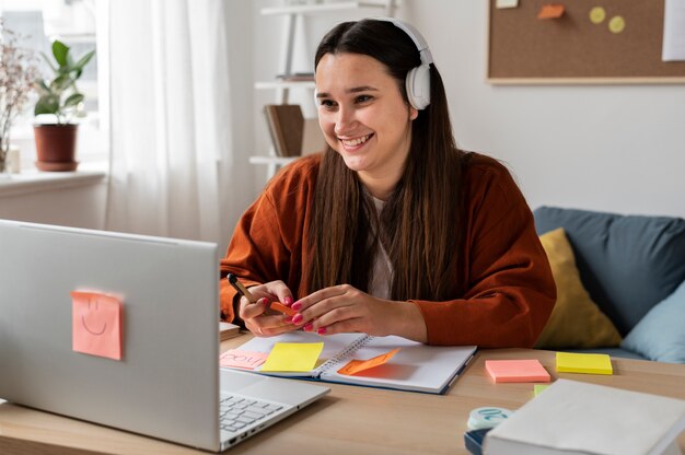 Salle de classe virtuelle et espace d'étude