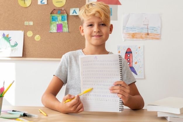 Salle de classe virtuelle et espace d'étude