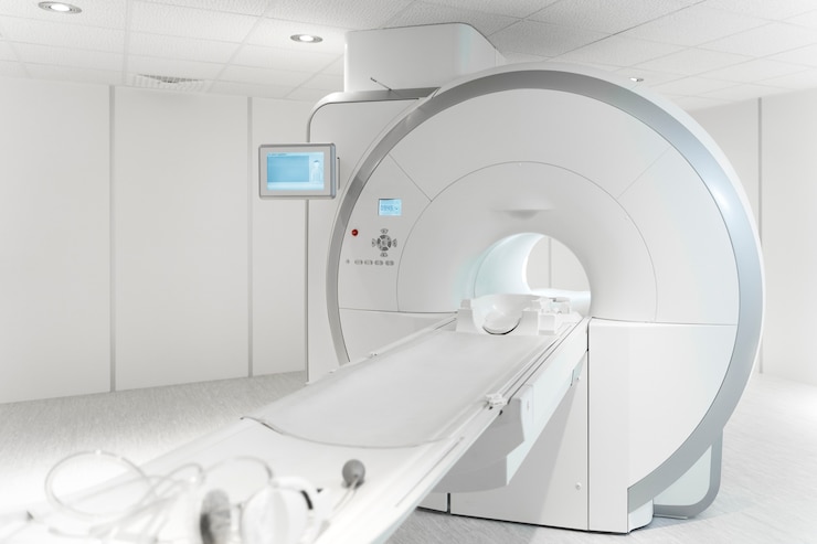 Photo gratuit salle des machines de tomodensitométrie à angle élevé