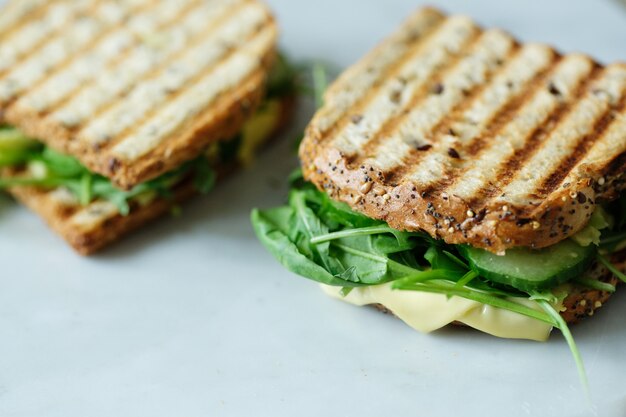 Sandwichs petit-déjeuner à bord