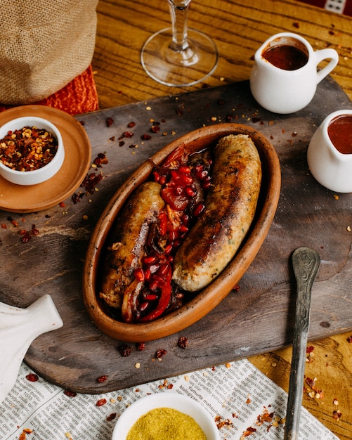 Saucisse géorgienne sur la table