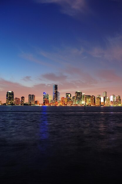 Scène nocturne de Miami