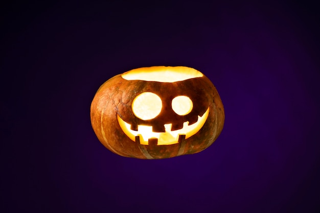 Sculpture effrayante de citrouille d'halloween