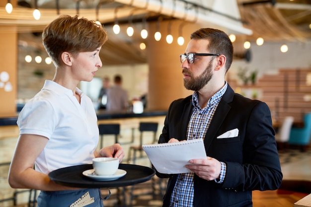 Serviteur et client