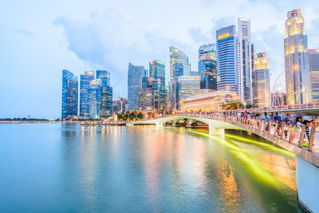 SINGAPOUR - 17 JUILLET: Paysage urbain de Singapour, le 17 juillet 2015, Sing