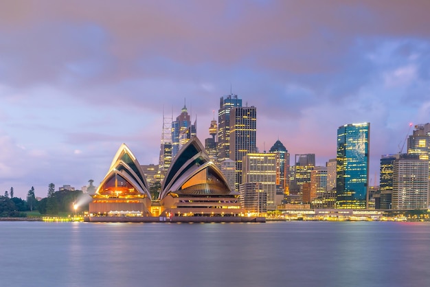 Skyline Du Centre-ville De Sydney En Australie Au Crépuscule Photo Premium