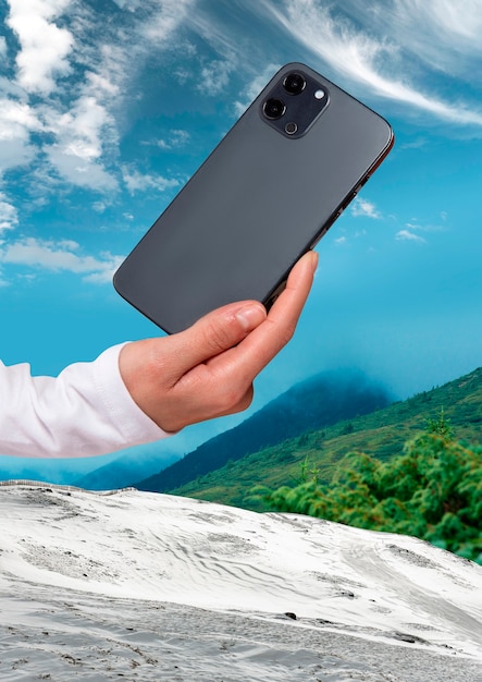 Photo gratuite smartphone dans le concept de la nature