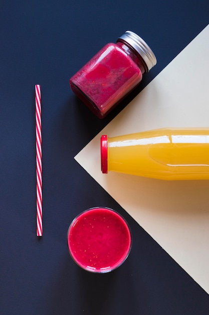 Photo gratuite smoothie naturel aux fruits