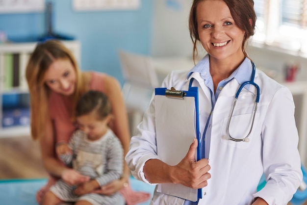 Photo gratuite les soins de santé dans notre hôpital sont très bons